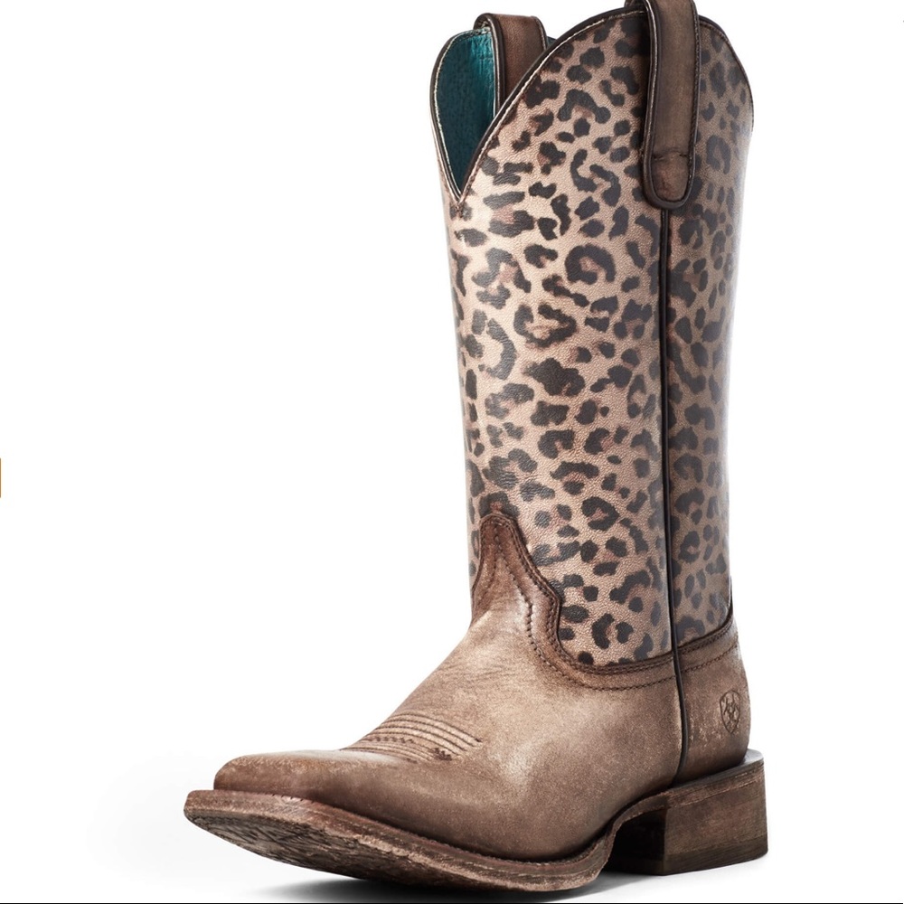 Ariat leopard cowgirl boots 7.5 NWOT